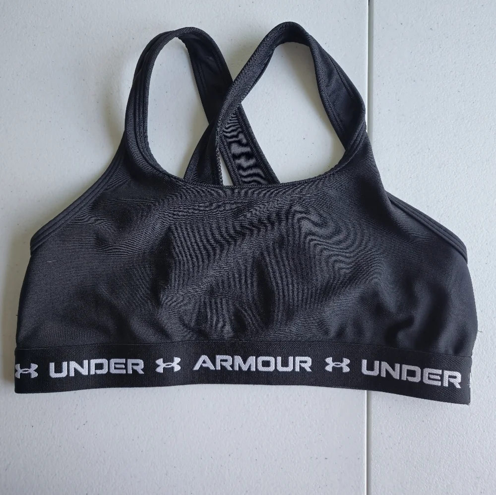 Under Armour  girls Pride Sports top Size YXL